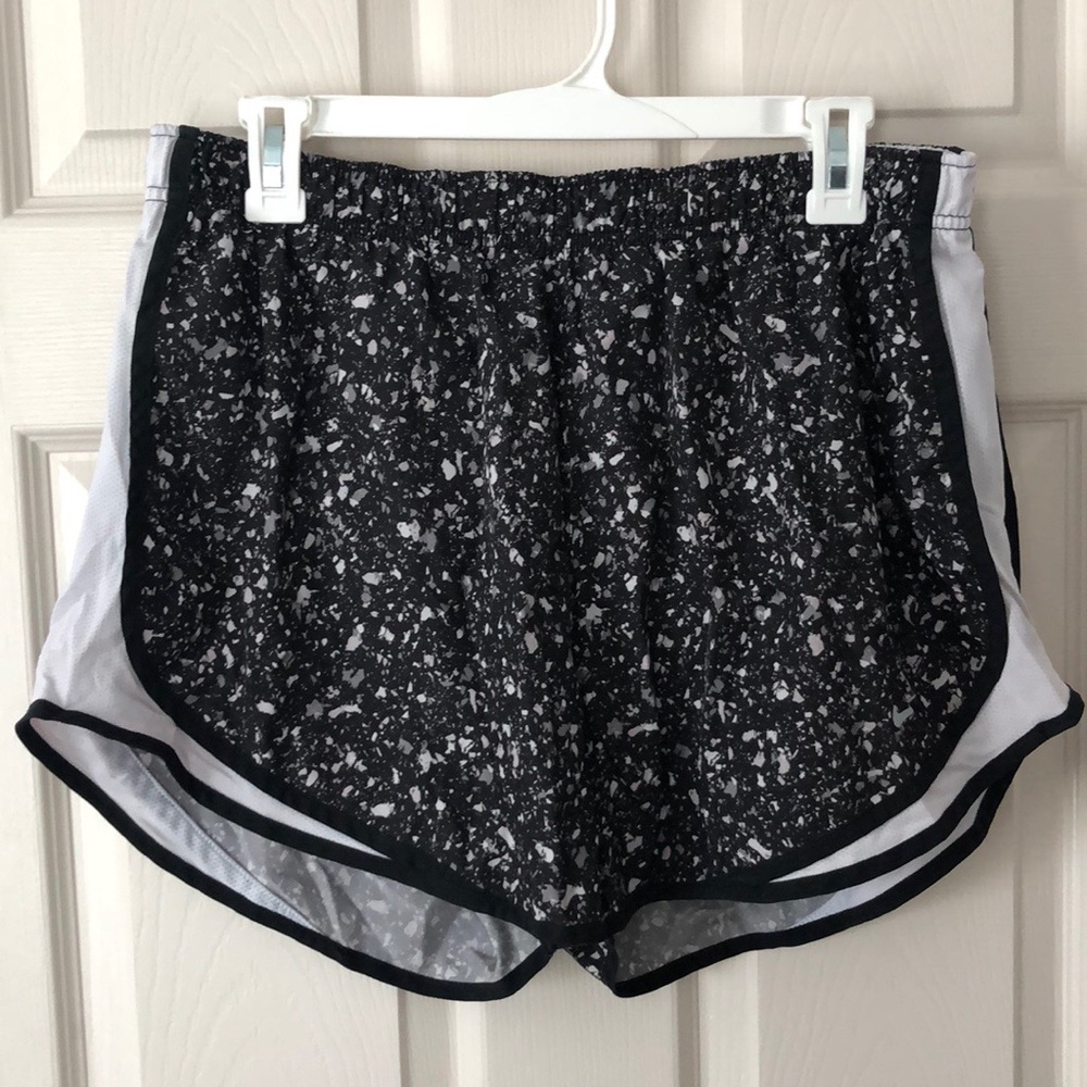Nike Dri-Fit Tempo Running Shorts
